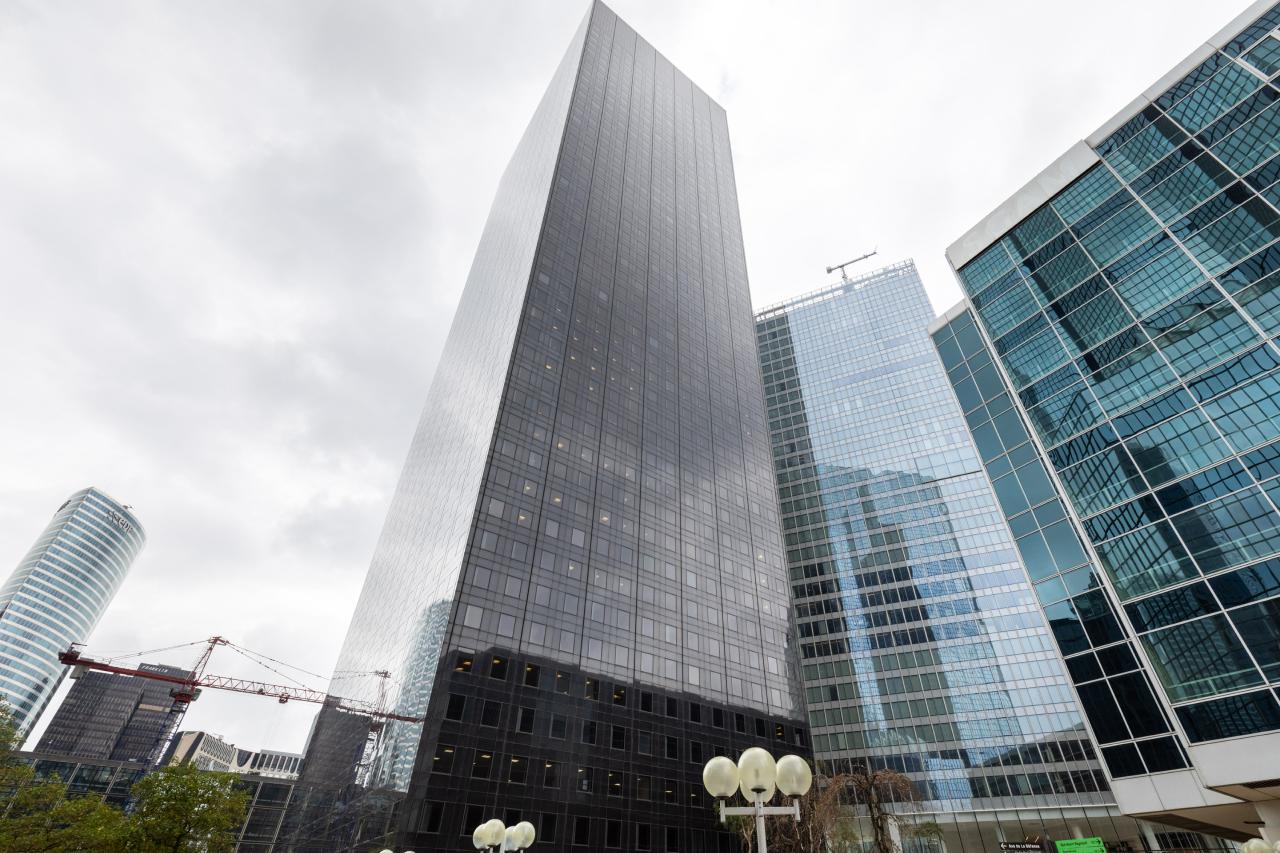 Bureau La Défense 6900m² Location bureau Courbevoie Hauts-de-Seine OLBUR2001193 0